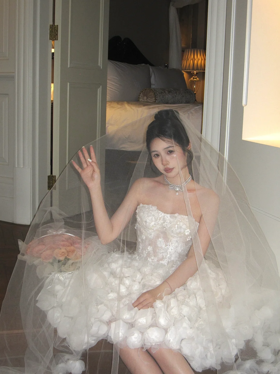 Exquisite 3D Floral A Line Strapless White Tulle Short Cocktail Dress Homecoming Dress SH3403