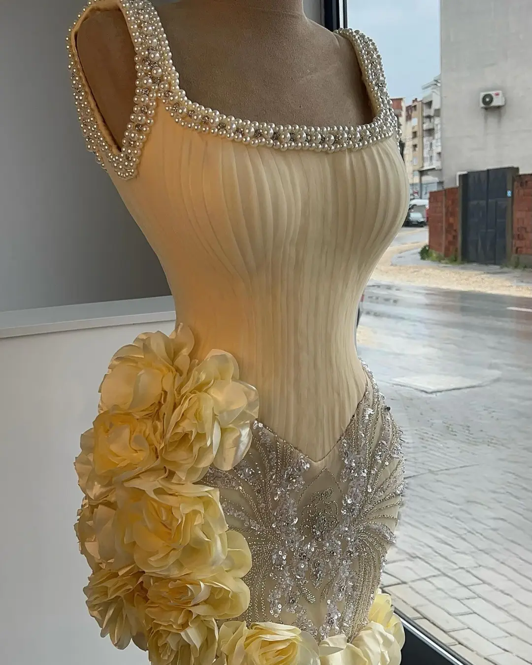 Stunning Sheath Straps Beaded Yellow Satin Tulle Short Homecoming Dress Cocktail Dress SH3194
