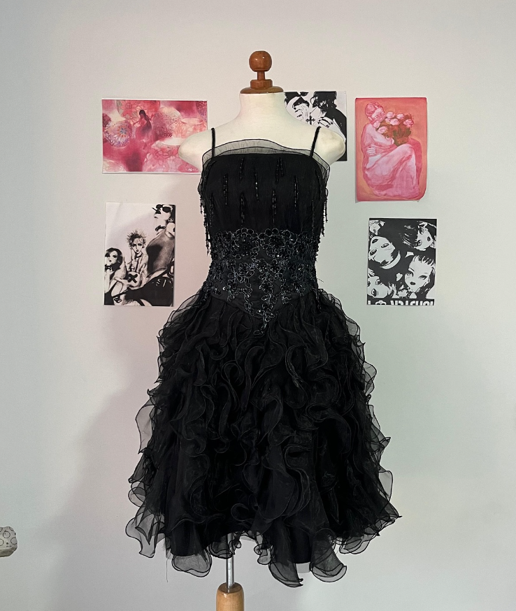 Cute A Line Spaghetti Strap Beaded Ruffle Black Tulle Short Homecoming Dress SH2060