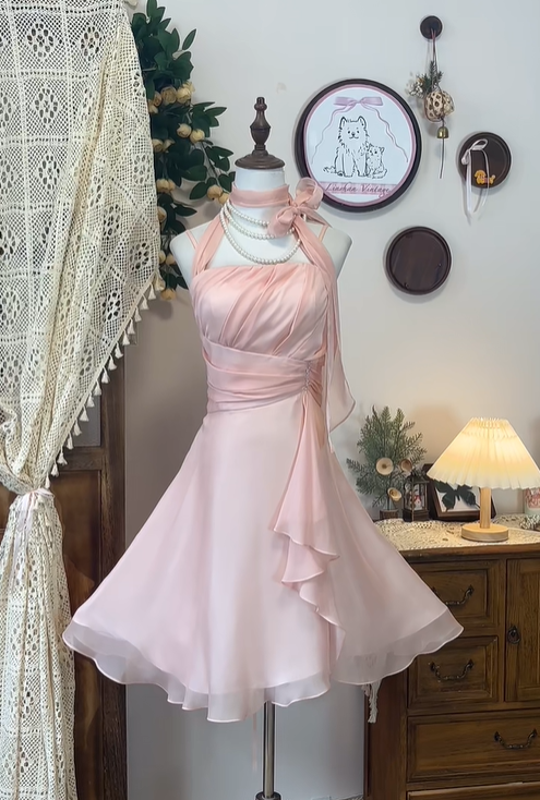 Gentle A Line Halter Pink Chiffon Short Homecoming Dress Cocktail Dress SH3003