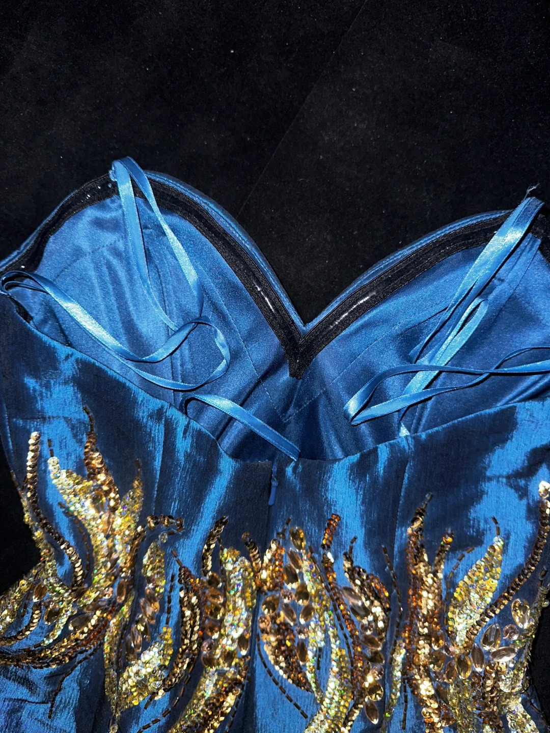 Royal Blue A Line Sweetheart Neck Sequin Beaded Satin Short Homecoming Dress SH3145