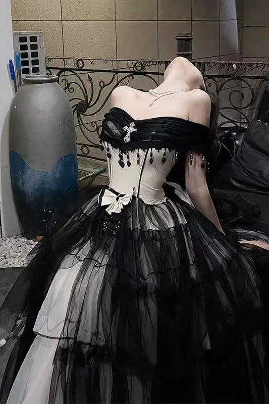Stunning Black A Line Long Sleeve White Satin Tulle Prom Dress Party Dress Evening Dress SH3606