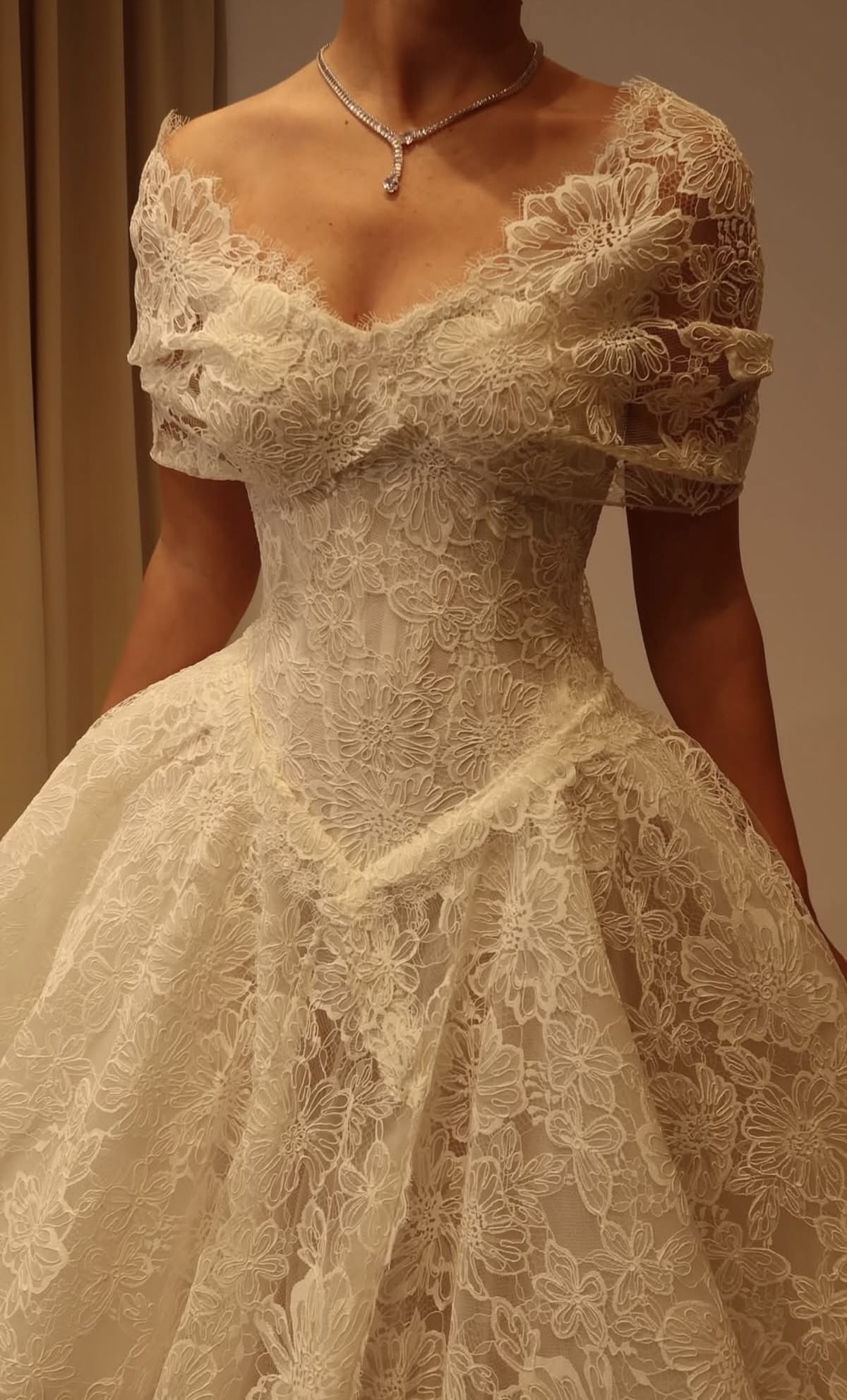 Pretty Ball Gown Off the Shoulder White Lace Long Prom Dress Wedding Dress SH6902