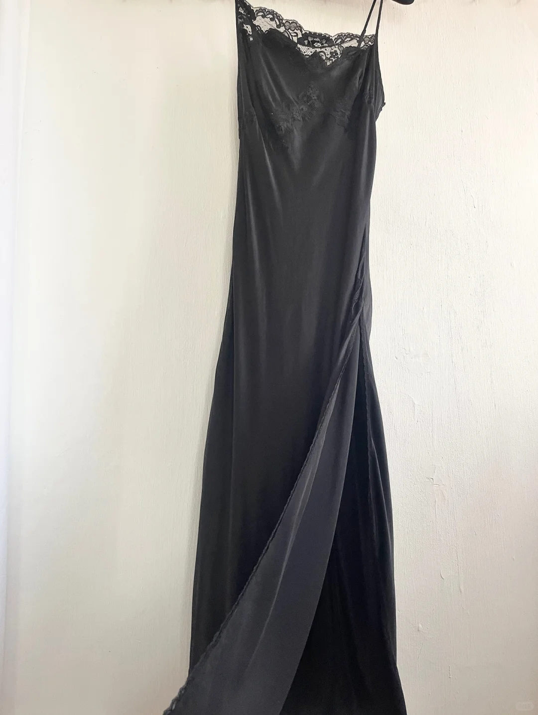 Simple A Line Spaghetti Strap Lace Satin Party Dress Wedding Guest Dress with Slit SH3901