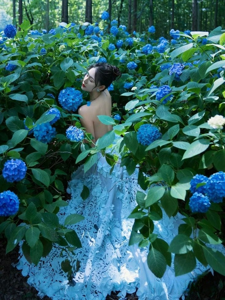 Blue A Line Spaghetti Strap Paper Cut Hollow Satin Open Back Long Party Dress Evening Dress SH2858