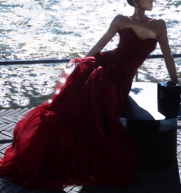 Stunning Burgundy Mermaid Spaghetti Strap Layered Chiffon Prom Dress Party Dress Date Dresses SH4159