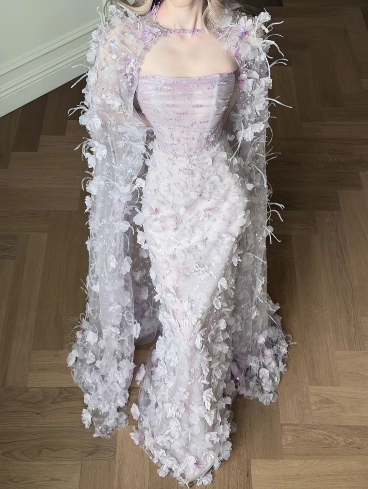 Lilac Sheath Strapless Exquisite 3D Floral Beaded Tulle Long Prom Dress SH6708