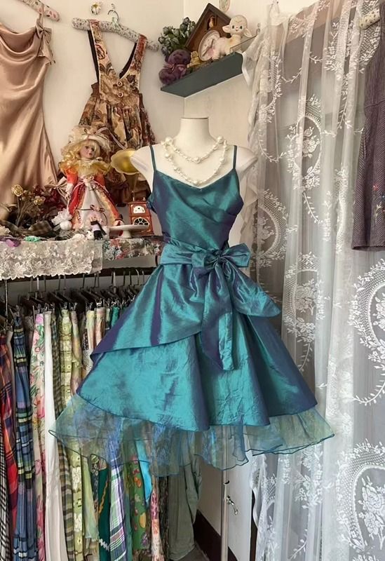 Retro Green Halter-neck Fitted Mini Dress Prom Dress SH6466