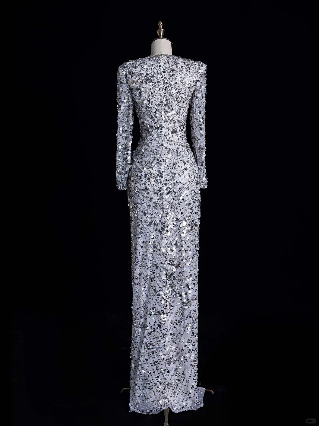 Stunning Sheath V Neck Long Sleeve Sliver Sequin Prom Dress Graduation Prom Dress SH2476