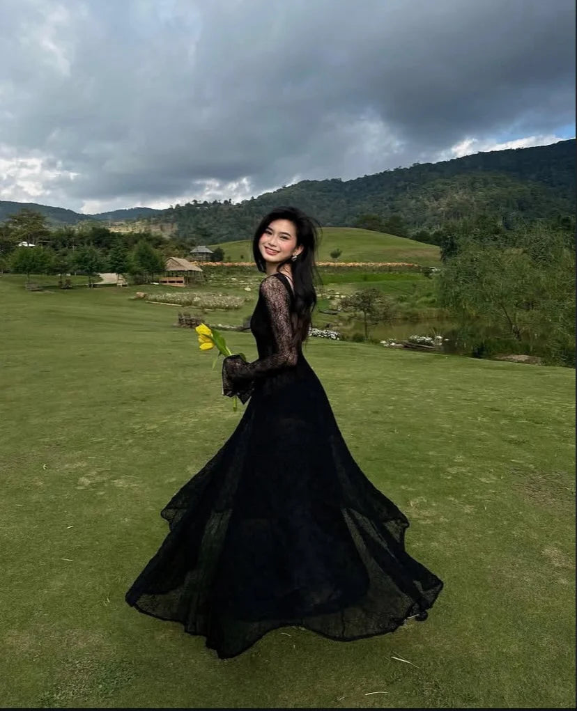 Black Lace Sexy A Line Long Sleeve Evening Dress Prom Dresses Formal Gown SH3941