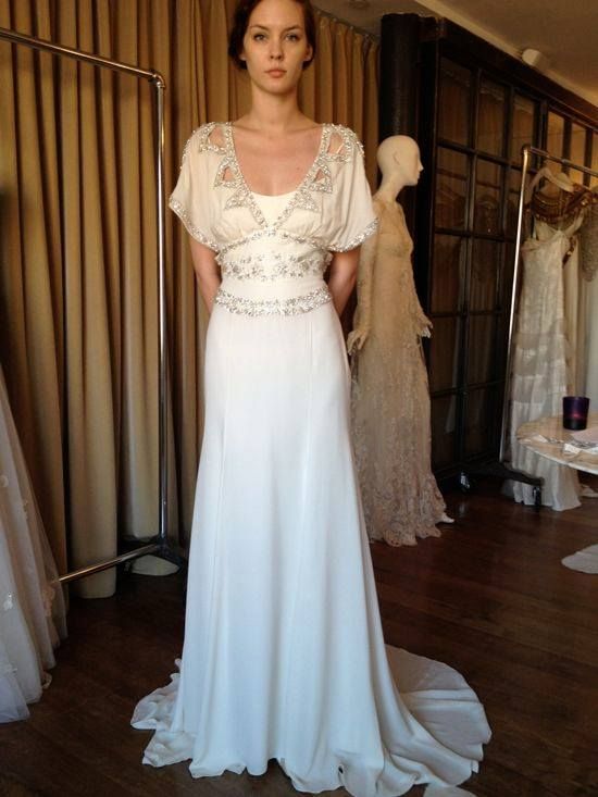 Vintage A Line V Neck Shiny Rhinestone White Chiffon Long Prom Dress Wedding Dress SH8720