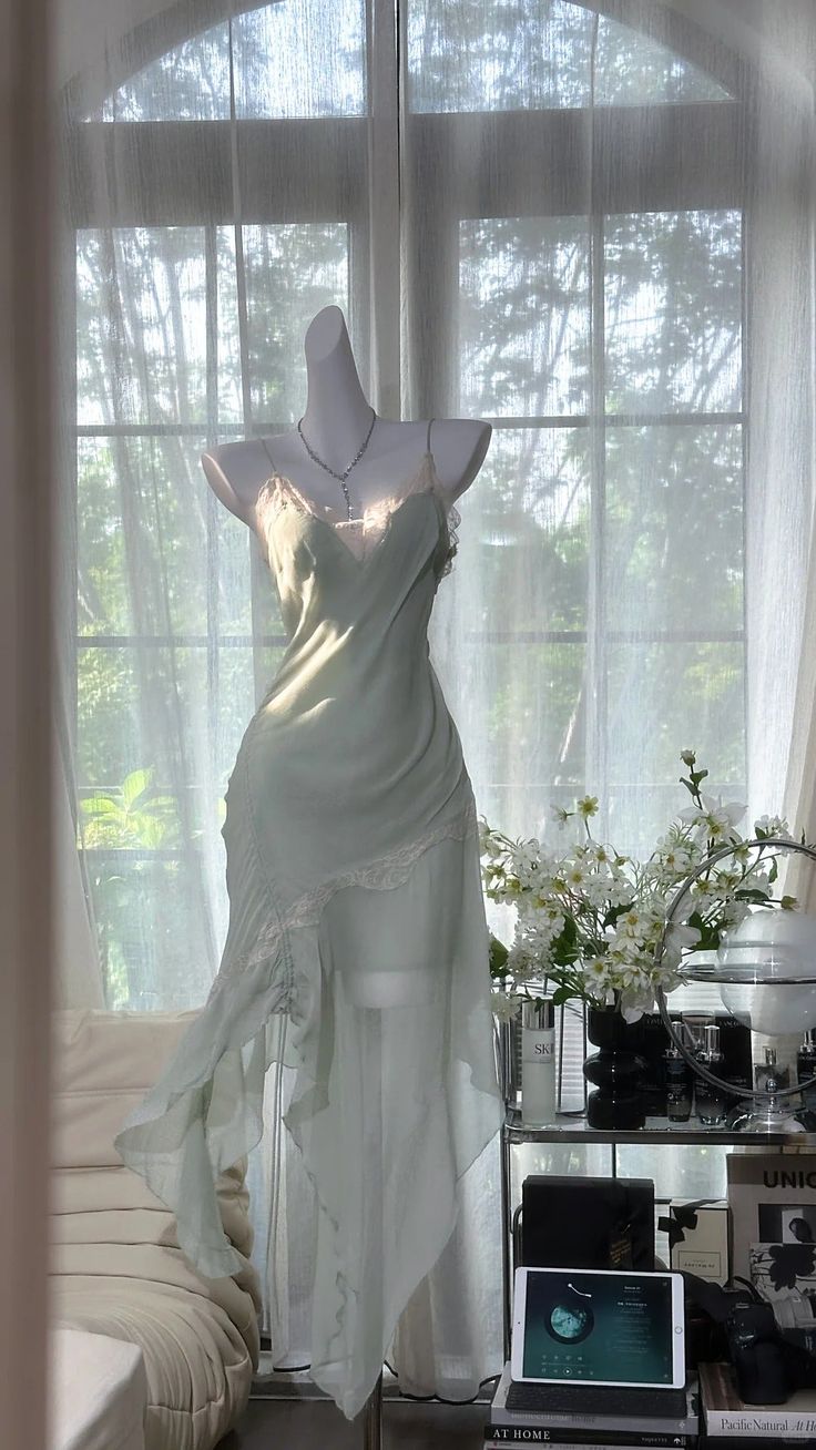 Light Green Sheath Spaghetti Strap Lace Chiffon Short Homecoming Dress Wedding Guest Dress SH4322