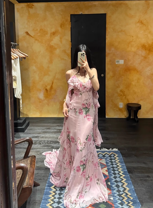 Flowy Pink A Line Spaghetti Strap Print Floral Chiffon Open Back Prom Dress Vacation Dress SH3985