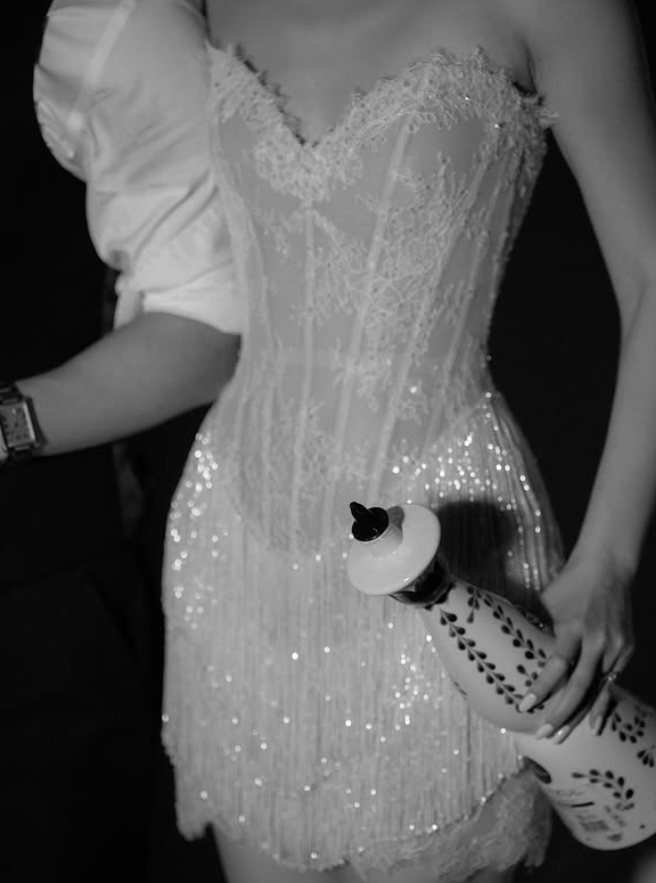 White A Line Sweetheart Neck Beaded Lace Short Homecoming Dress SH4781