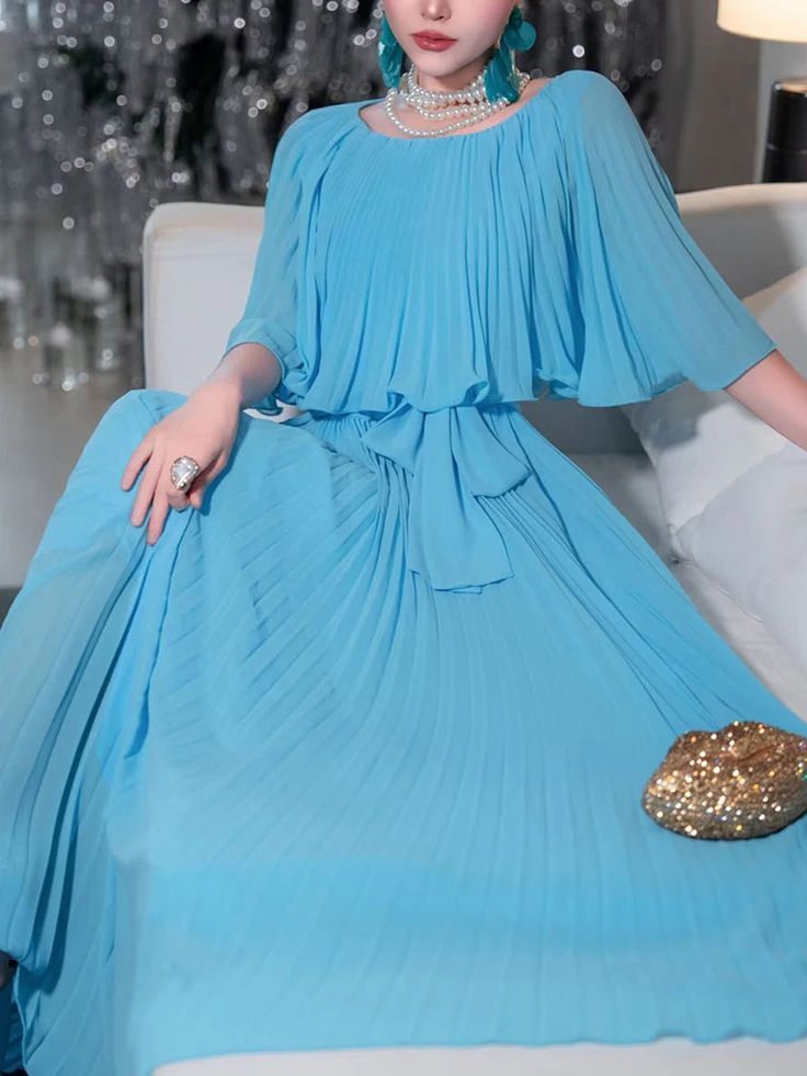 Gentle A Line Round Neck Blue Pleated Chiffon Long Evening Dress Party Dresses SH2905