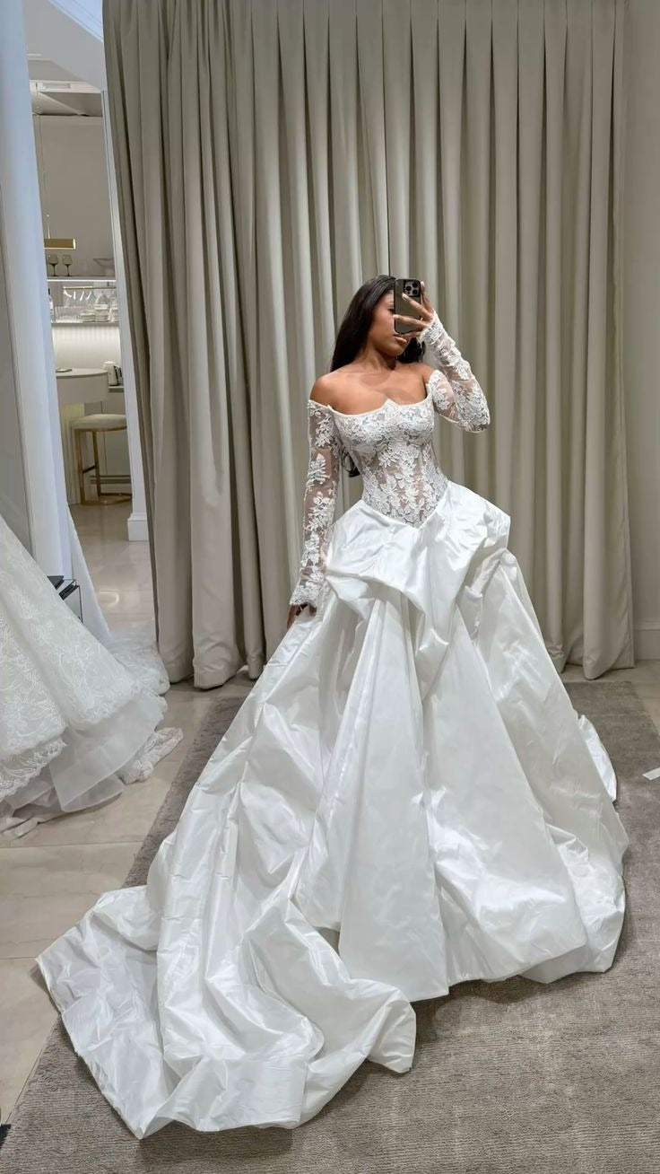 Pretty Ball Gown Long Sleeve White Lace Pleated Satin Long Wedding Dress SH7094