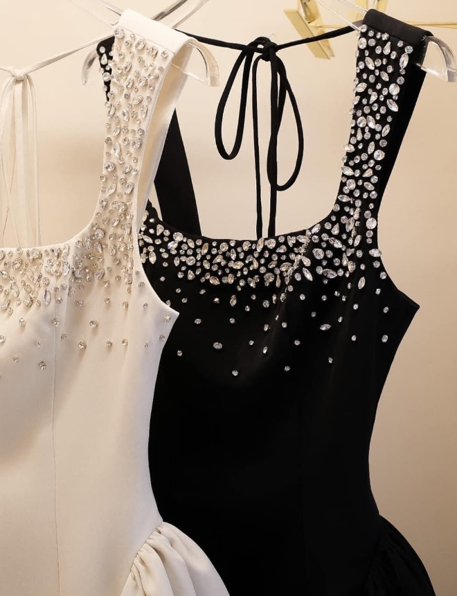 Classic Black Shiny Rhinestone A Line Straps Satin Short Homecoming Dress Cocktail Dress SH3725