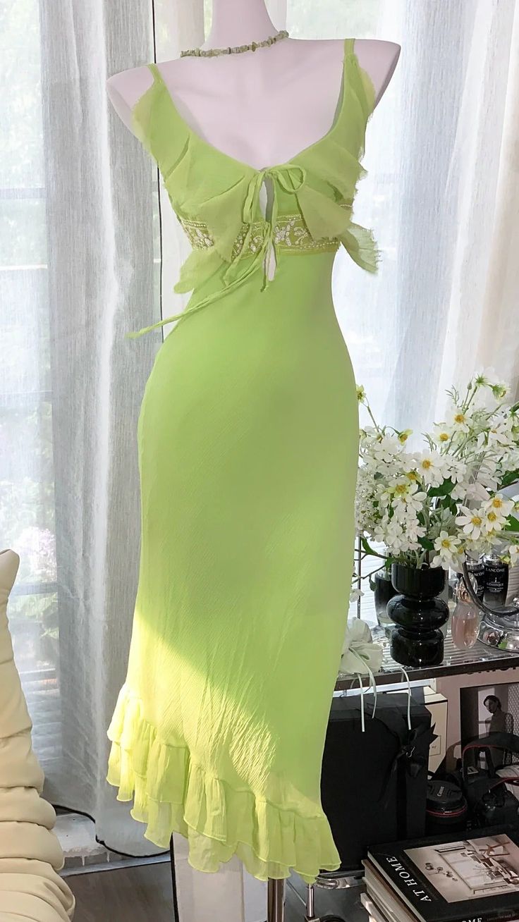 The Wizard of Oz Sheath Spaghetti Strap Ruffle Chiffon Homecoming Dress SH3209