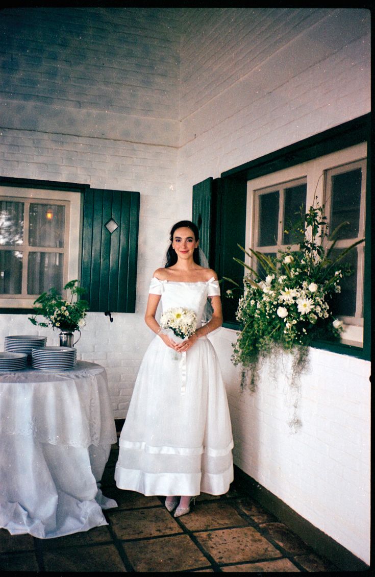 Vintage Cute A Line Off the Shoulder White Organza Long Prom Dress Wedding Dress SH7271