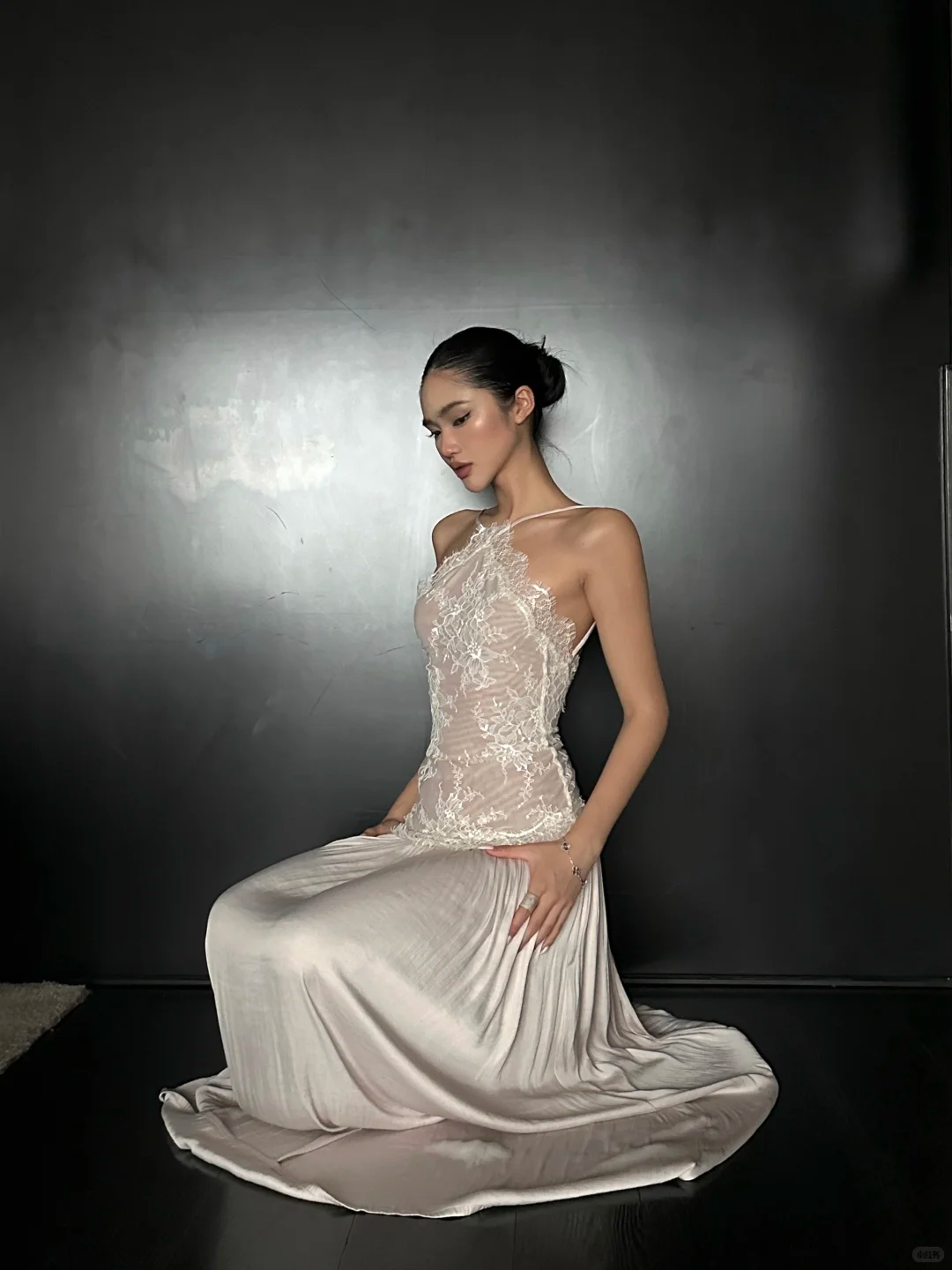 Stunning A Line Halter Lace Satin Open Back Prom Dress Evening Dress Formal Gown SH3926