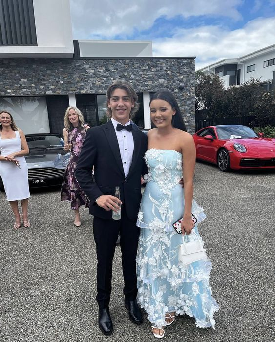 Pretty Light Blue Applique Foamal Prom Dresses SH867
