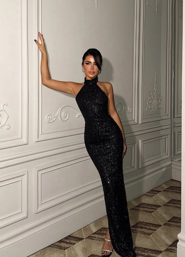 Sexy Black Sheath Halter Neck Shiny Sequin Long Prom Dress Evening Dress SH6057