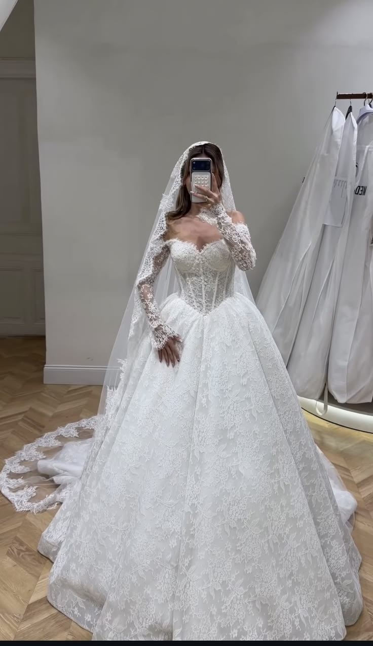 Stylish A Line Long Sleeve Corset White Lace Long Wedding Dress SH8723