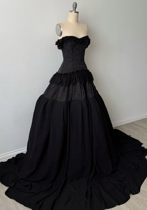 Black Ball Gown Off the Shoulder Satin Lace Prom Dress 16th Birthday Dress SH4658