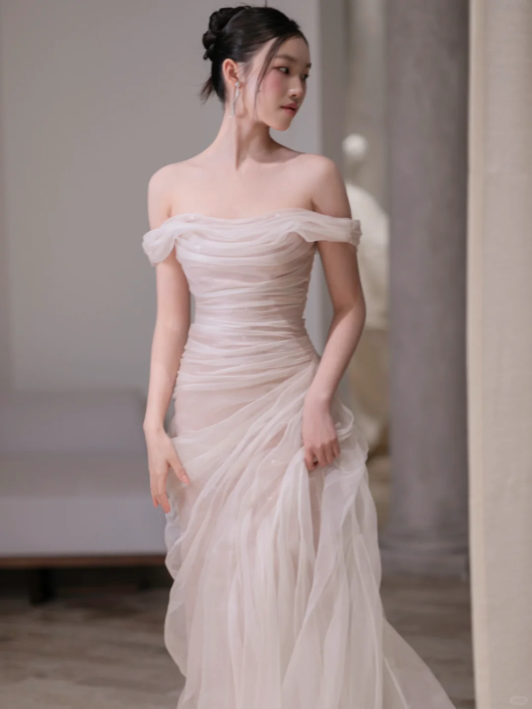 Flowy A Line Off the Shoulder Pleated Tulle Prom Dress Evening Dress SH4213
