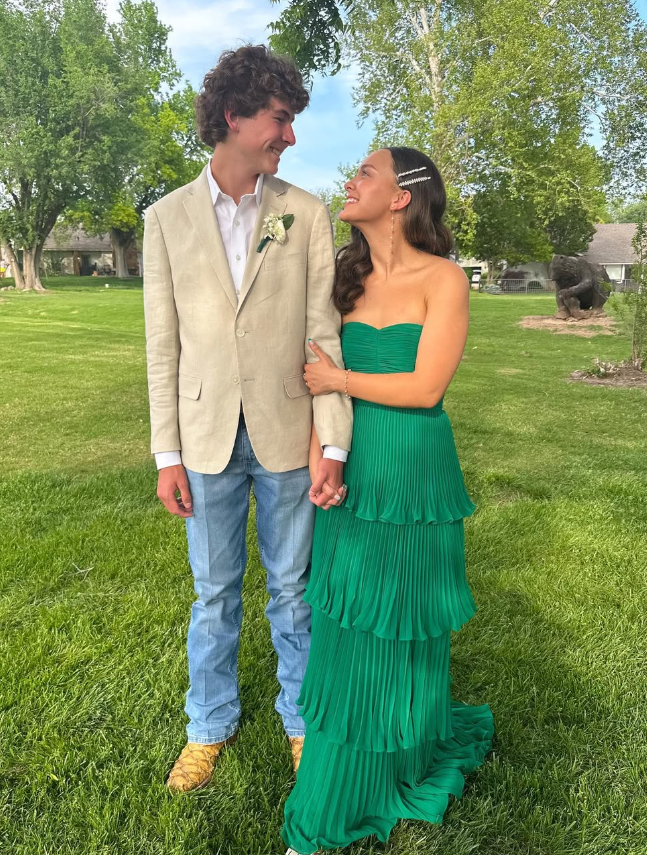 Cute A Line Sweetheart Neck Tiered Green Chiffon Long Prom Dress Graduation Prom Dress SH2604