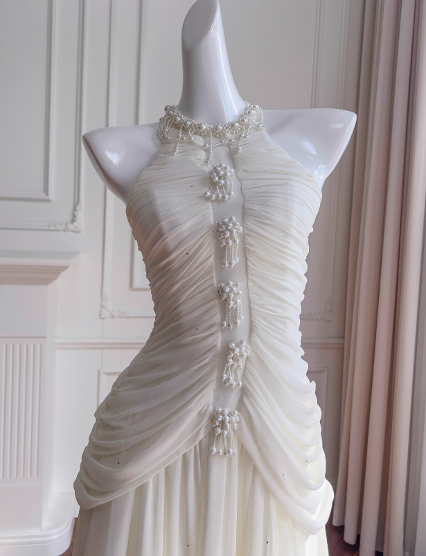 Elegant White A Line Halter Pearl Pleated Chiffon Prom Dress Vacation Dress SH4503