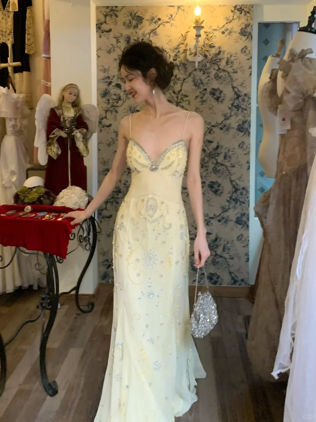 Vintage Light Yellow Spaghetti Strap Exquisite Rhinestone Chiffon Prom Dress 22th Birthday Dress SH4409