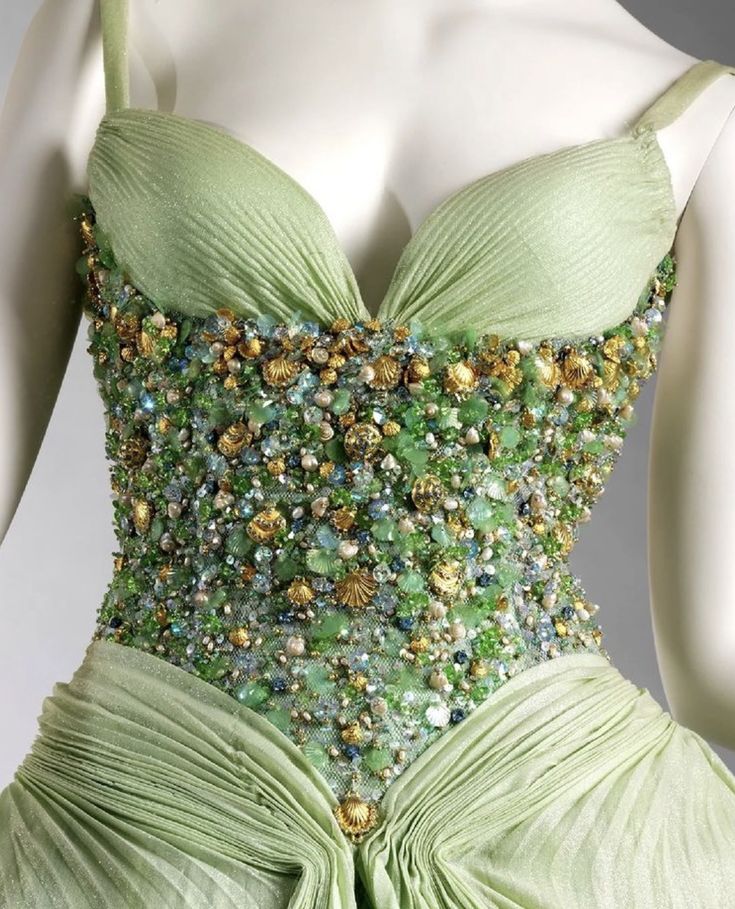 Vintage Ball Gown A Line Spaghetti Strap Beaded Pleated Green Tulle Party Dress Evening Dress SH2849