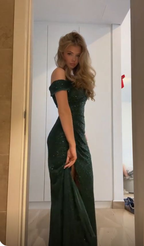 Charming Dark Green Mermaid Sequin Graduation Prom Dress with Slit SH5332