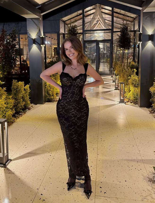 Sexy Black Sheath Straps Lace Prom Dress Evening Dress SH6376