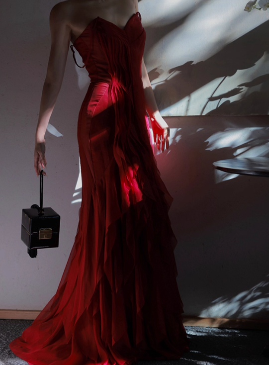 Stunning Burgundy Mermaid Spaghetti Strap Layered Chiffon Prom Dress Party Dress Date Dresses SH4159