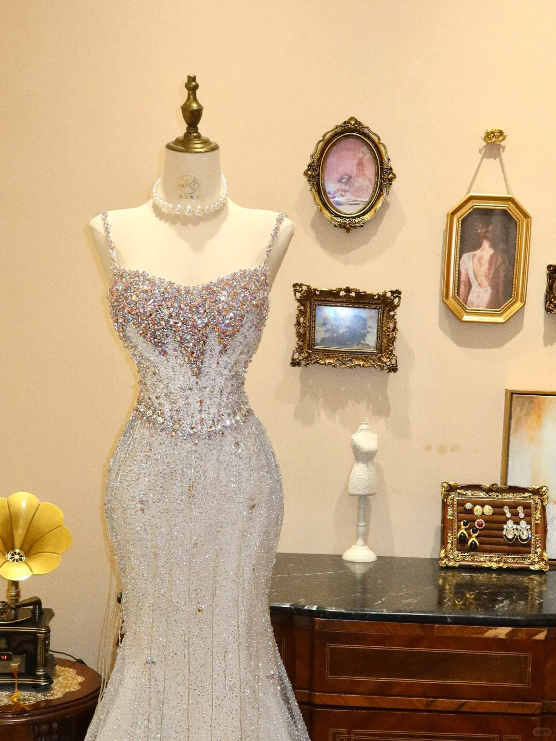Shiny Rhinestone Mermaid Spaghetti Strap Tulle Long Prom Dress Evening Dress SH7411