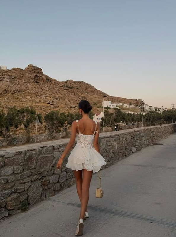 Gentle A Line V Neck Embroidery Satin Layered White Chiffon Homecoming Dress Birthday Dress SH5062