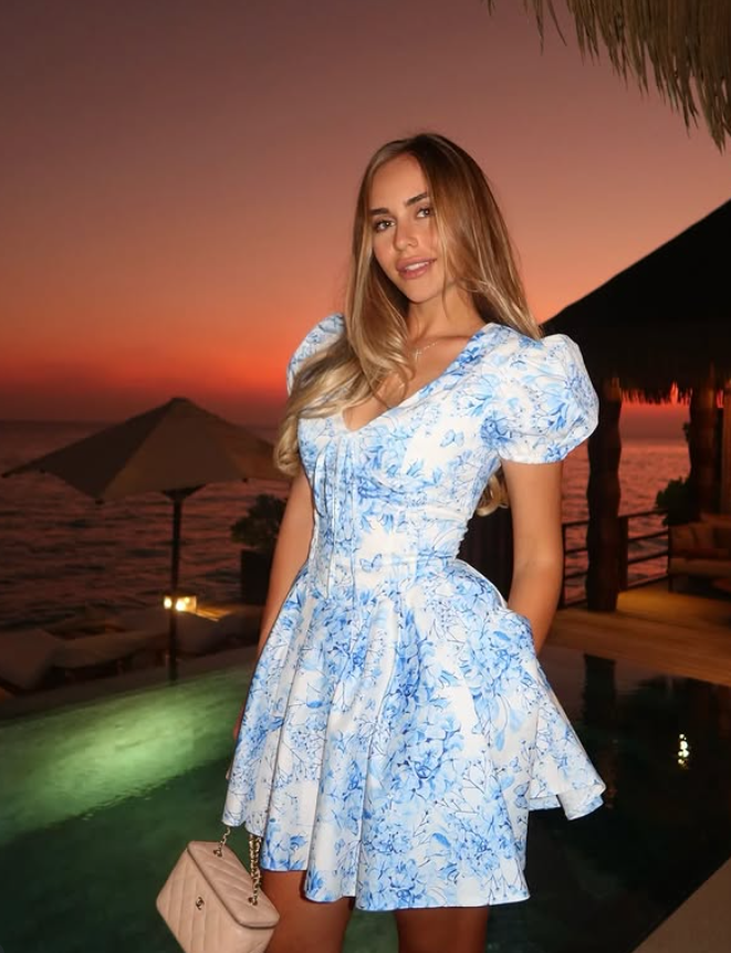Blue Print A Line Puff Sleeve V Neck Satin Short Homecoming Dress Outfits SH6500