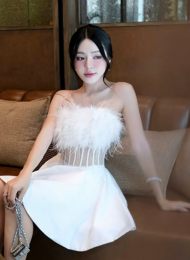 Cute White A Line Strapless Corset Feather Satin Short Homecoming Dress Cocktail Dress SH3303