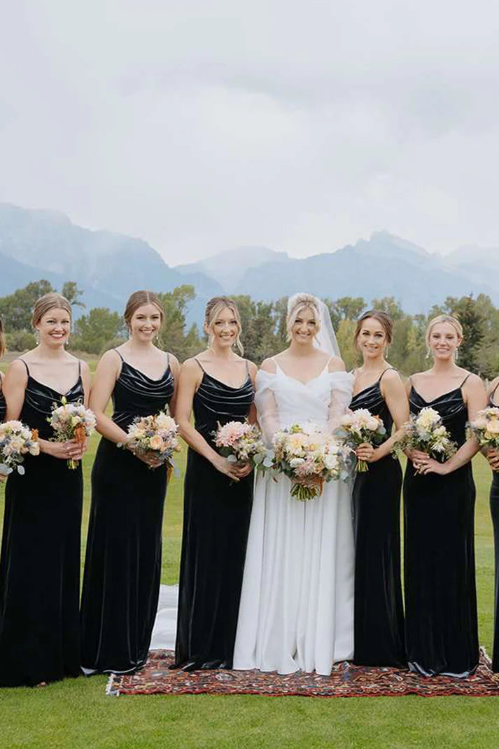 Black Velvet Pleating Crowl Neck Sheath With Silt Long Bridesmaid Dresses SH5573
