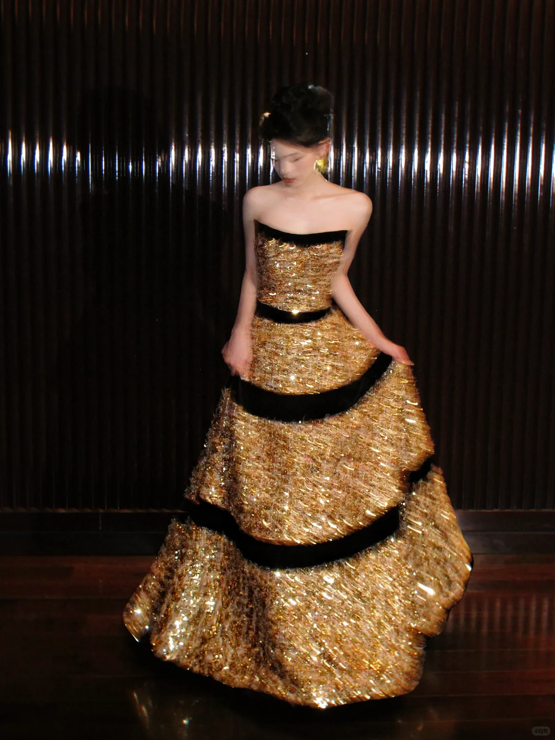 Shiny Golden Sequin Ball Gown Strapless Long Party Dress Prom Dress Formal Dress SH3853