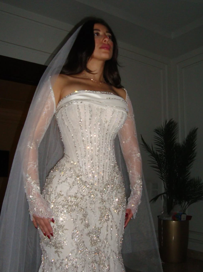 Gorgeous Exquisite Mermaid Strapless White Lace Tulle Long Wedding Dress Date Dress SH3465