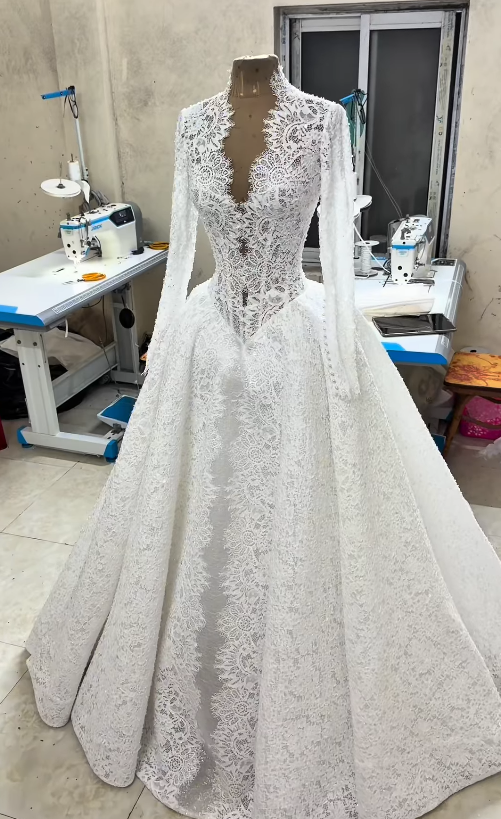 Pretty White A Line Long Sleeve V Neck Lace Wedding Dress SH9049