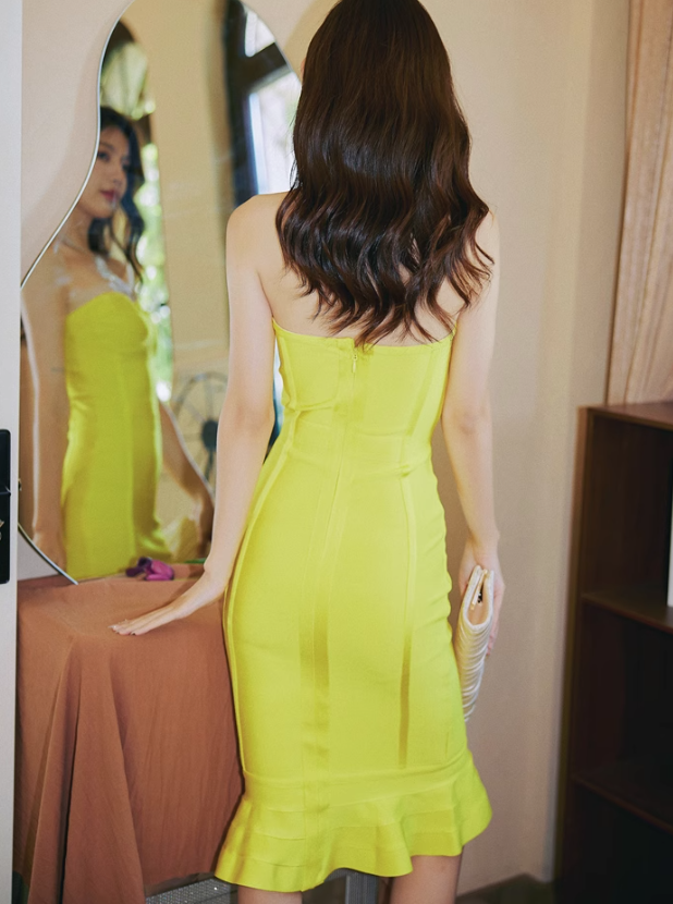 Cute Bright Yellow Mermaid Sweetheart Neck Satin Short Homecoming Dress Cocktail Dress SH3576