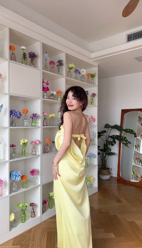 Simple Yellow Bow Mermaid Strapless Satin Open Back Prom Dress Wedding Guest Dress SH4557