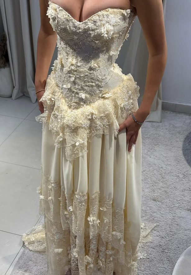 Yellow A Line Sweetheart Neck Appliques Lace Chiffon Prom Dress Wedding Guest Dress SH4440
