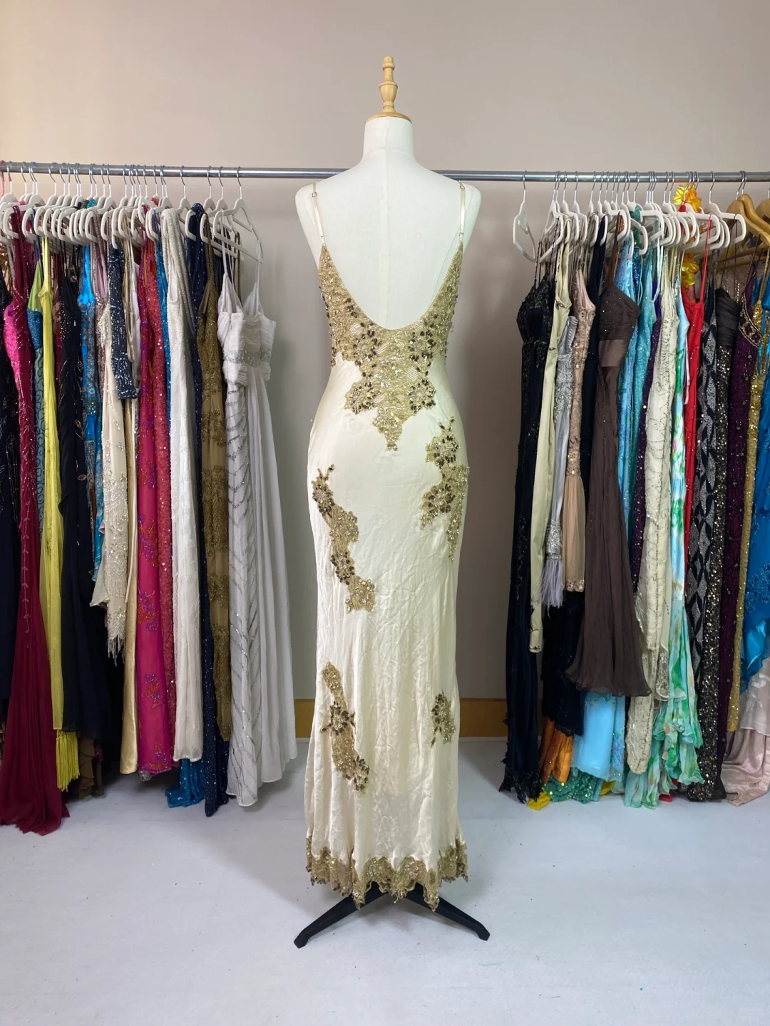 Vintage Sheath Spaghetti Strap Lace Champagne Satin Party Dress Evening Dress with Slit SH3345