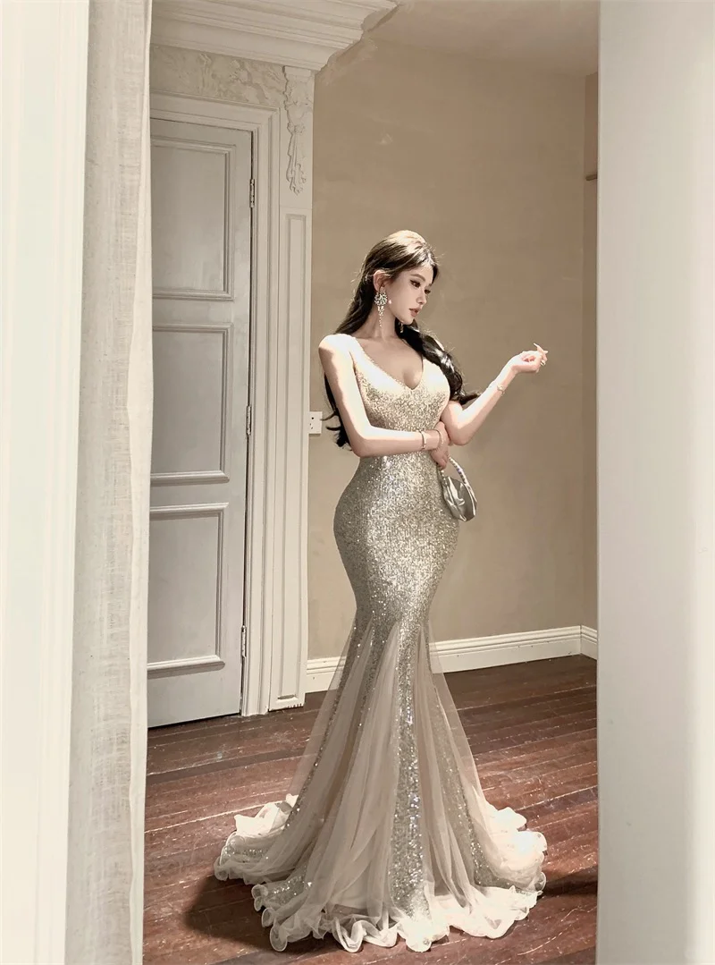 Shiny Mermaid V Neck Silver Sequin Tulle Prom Dress Evening Dress Formal Gown SH3924