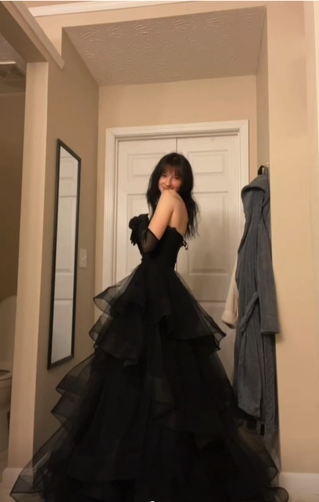 Princess A Line Sweetheart Neck Black Tiered Tulle Long Prom Dress Eve shinydress Princess A Line Sweetheart Neck Black Tiered Tulle Long Prom Dress Eve shinydress